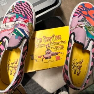 Unisex Men’s 7.5 / Women’s 9 Vans Slip Ons, ex condition, worn a few times